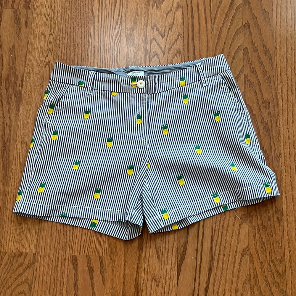 Crown & Ivy shorts